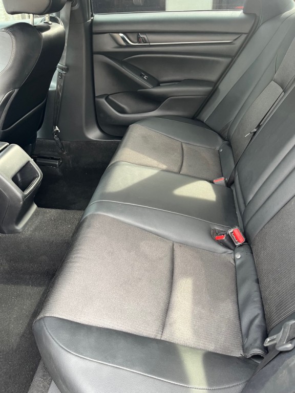 2020 Honda Accord Image 15