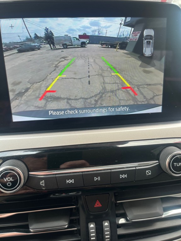 2021 Ford Escape Image 12