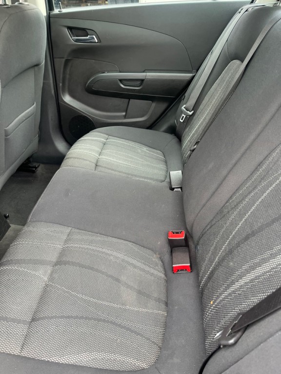 2018 Chevrolet Sonic Image 5