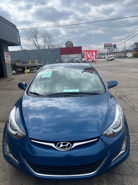 2016 Hyundai Elantra Image 2