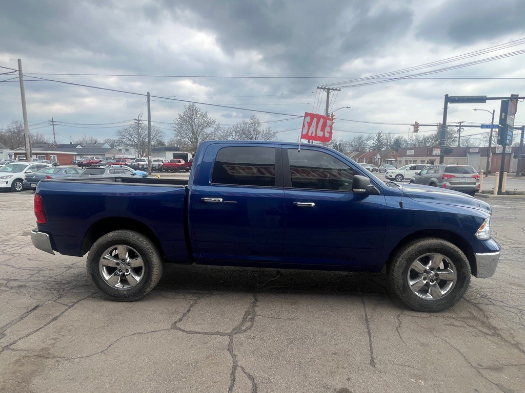 2015 RAM 1500 Image 3