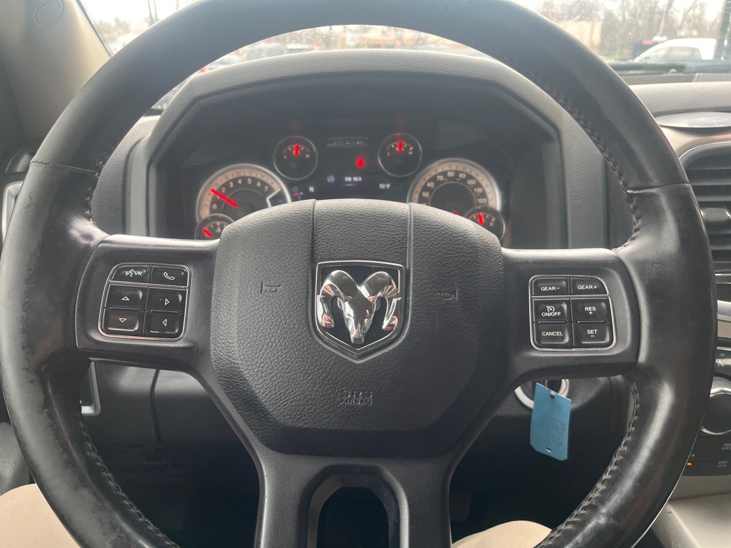 2015 RAM 1500 Image 7