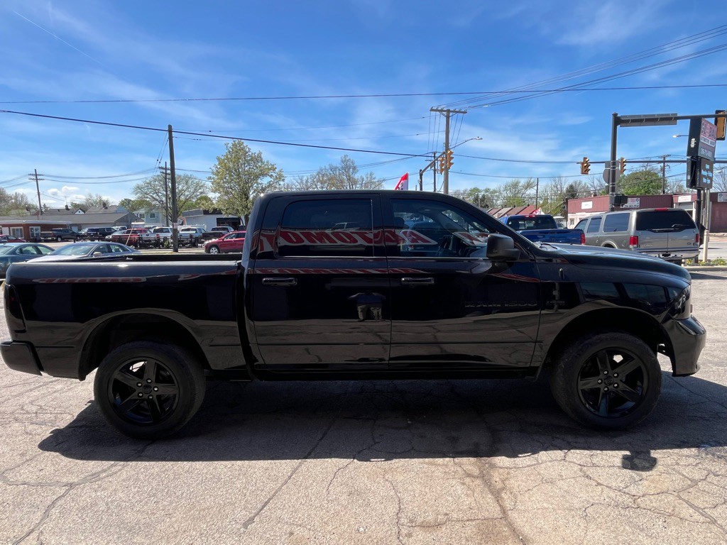 2012 RAM 1500 Image 3