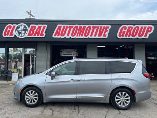 Image for 2017 Chrysler Pacifica Touring-l ID: 7422125