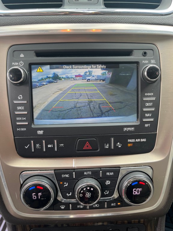 2014 GMC Acadia Image 13