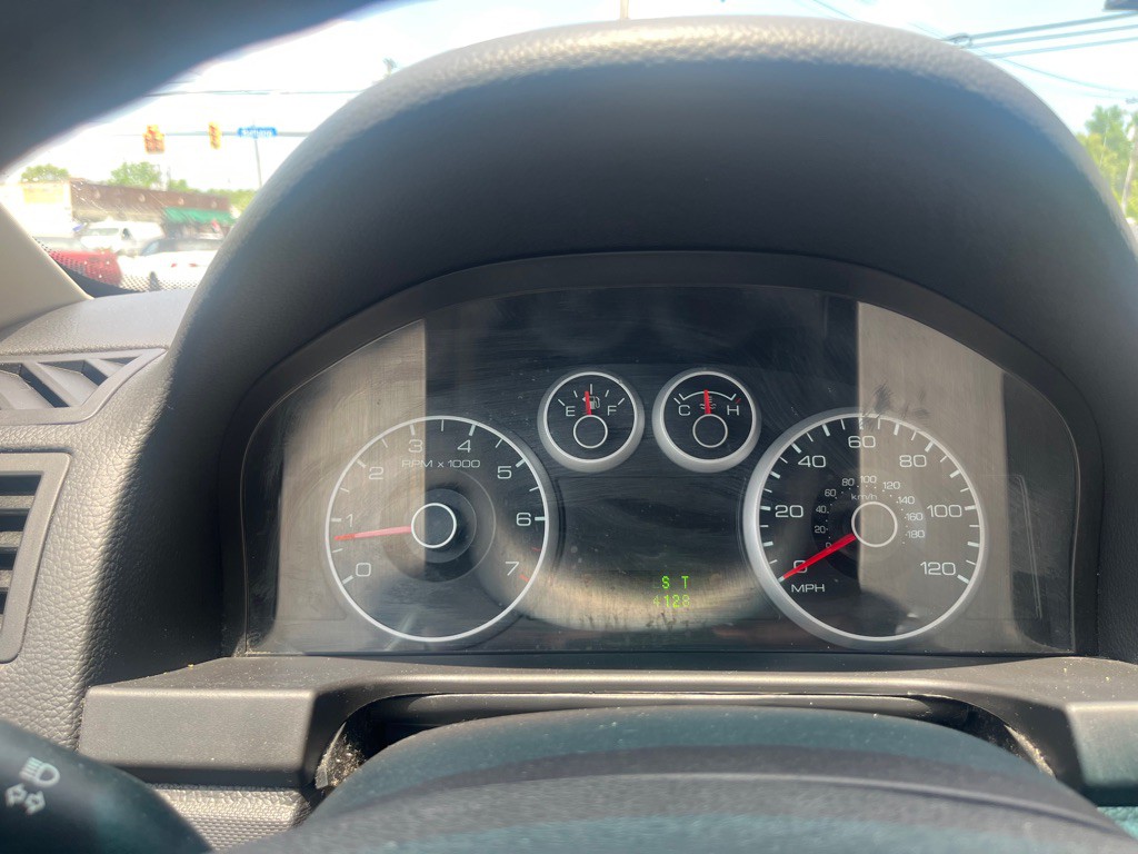 2007 Ford Fusion Image 10