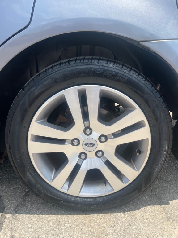 2007 Ford Fusion Image 12