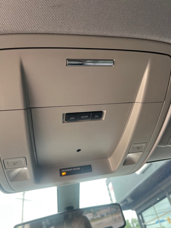 2015 Chevrolet Silverado 1500 Image 13