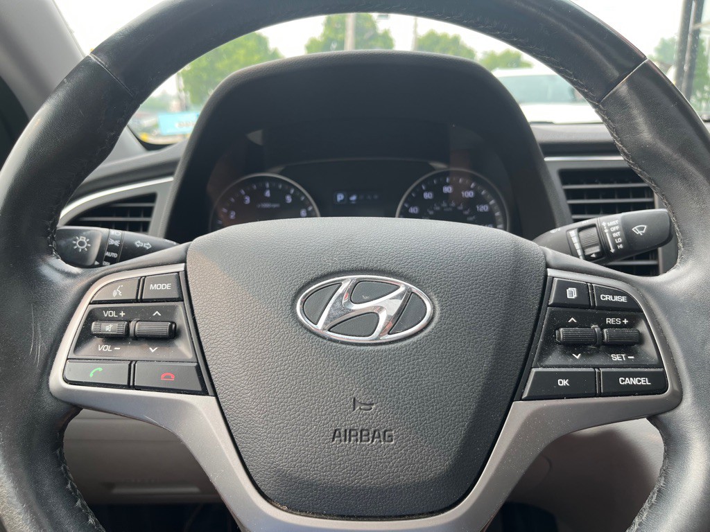 2018 Hyundai Elantra Image 13