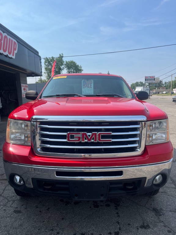 2011 GMC Sierra 1500 Image 2