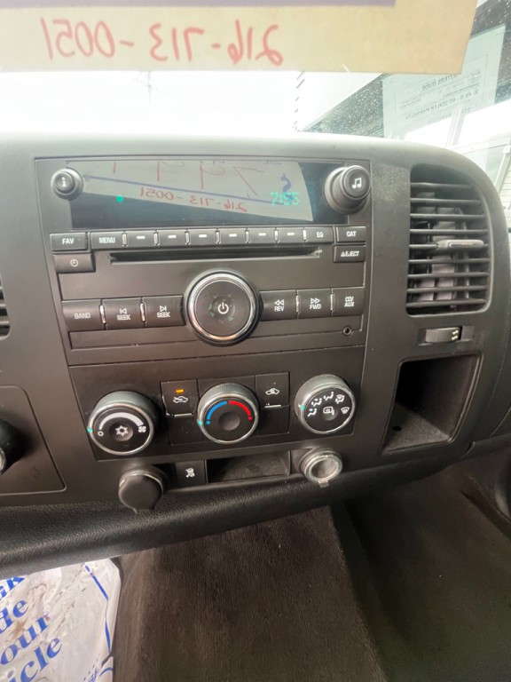 2011 Chevrolet Silverado 1500 Image 10