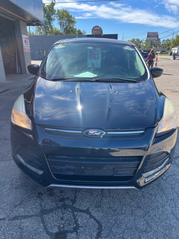 2014 Ford Escape Image 2