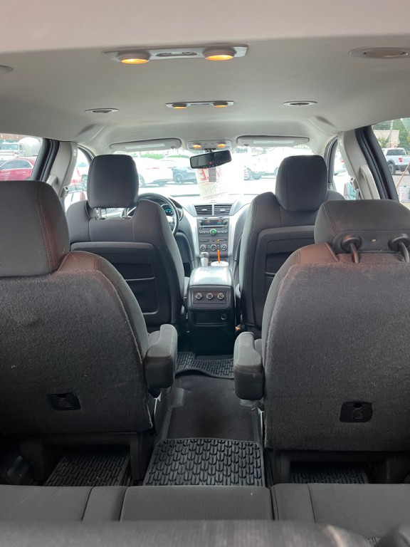 2011 Chevrolet Traverse Image 6