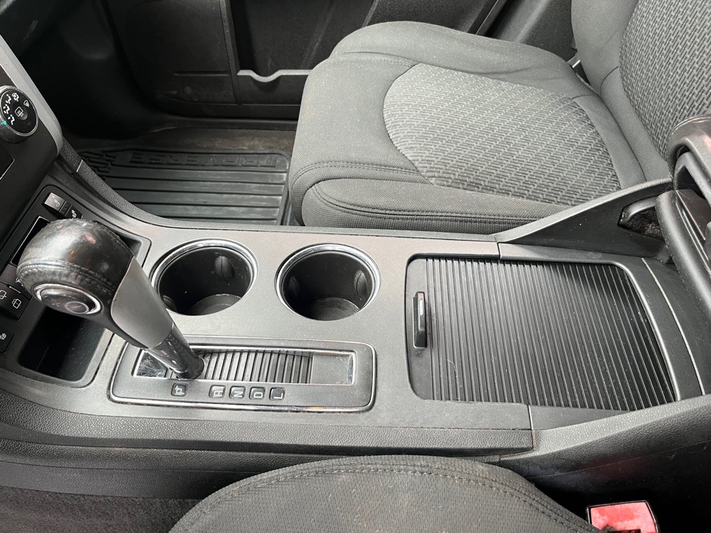 2011 Chevrolet Traverse Image 16