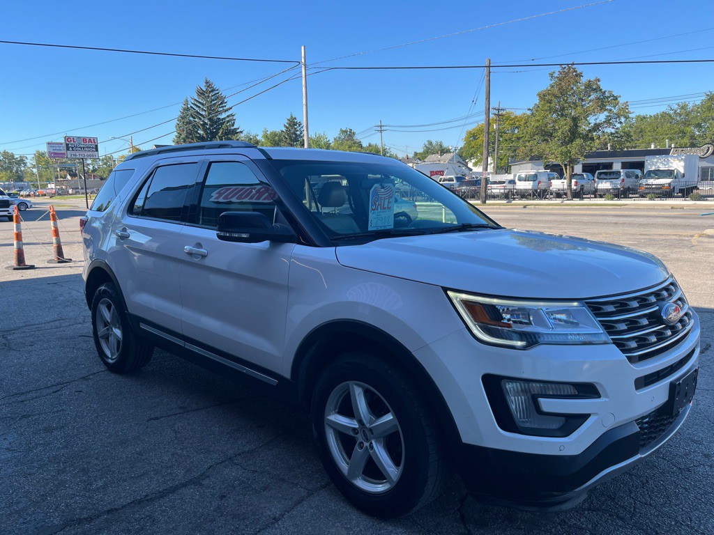2017 Ford Explorer Image 7
