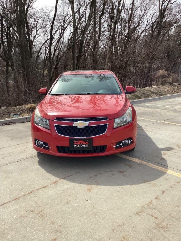2012 Chevrolet Cruze Image 3