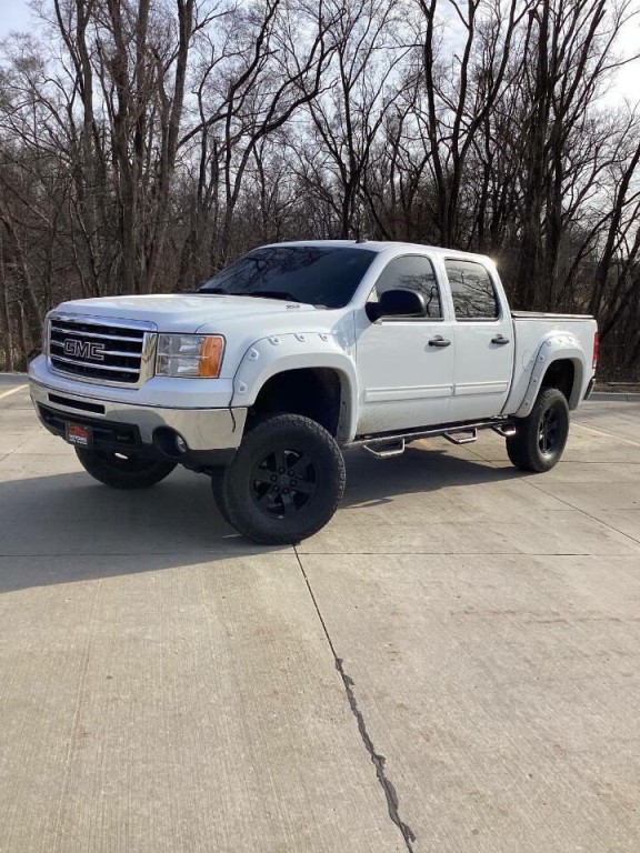2012 GMC Sierra 1500 Image 2