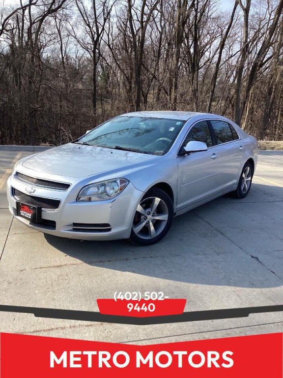 2011 Chevrolet Malibu Image 1