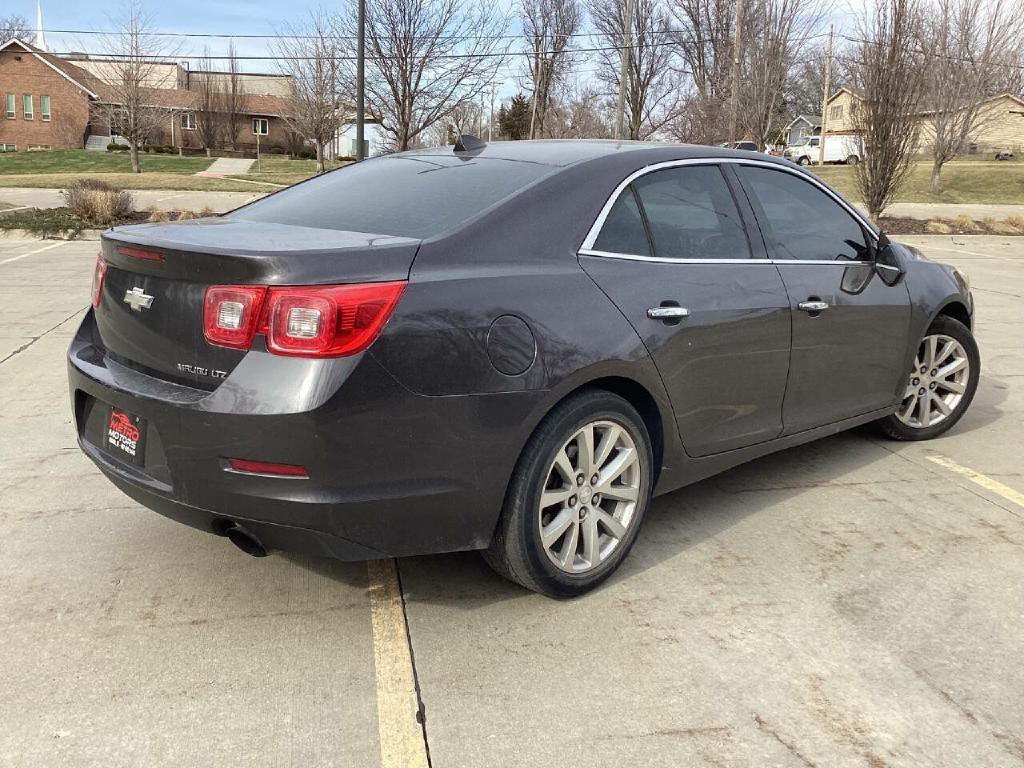 2013 Chevrolet Malibu Image 4