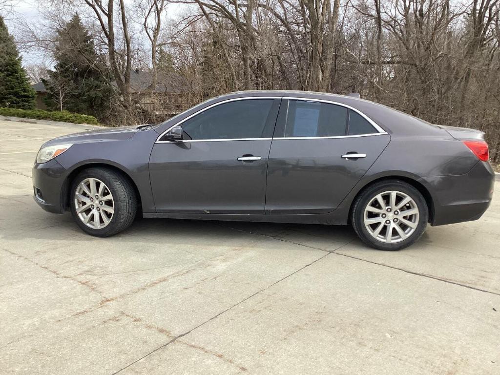 2013 Chevrolet Malibu Image 6