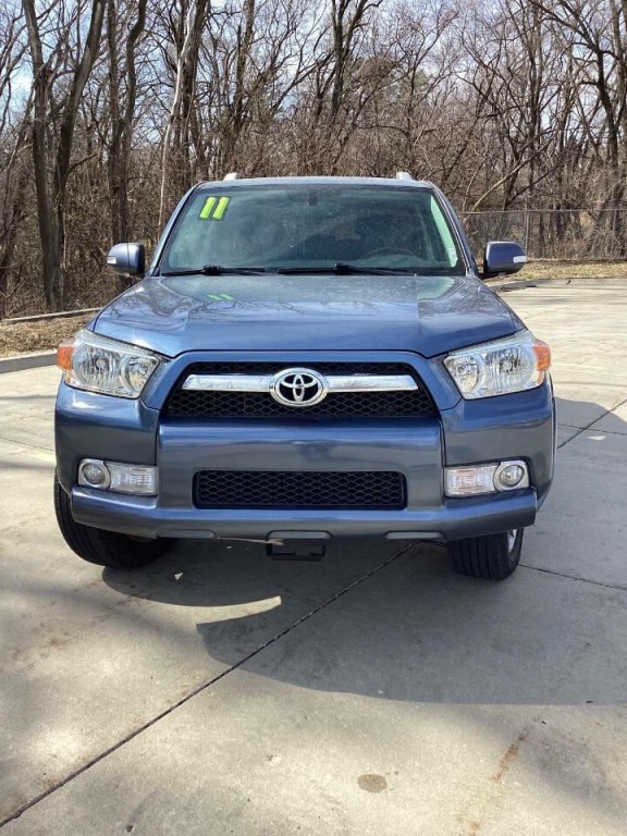2011 Toyota 4Runner Image 3
