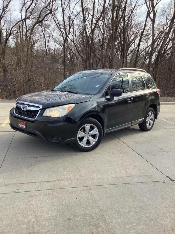 2015 Subaru Forester Image 2