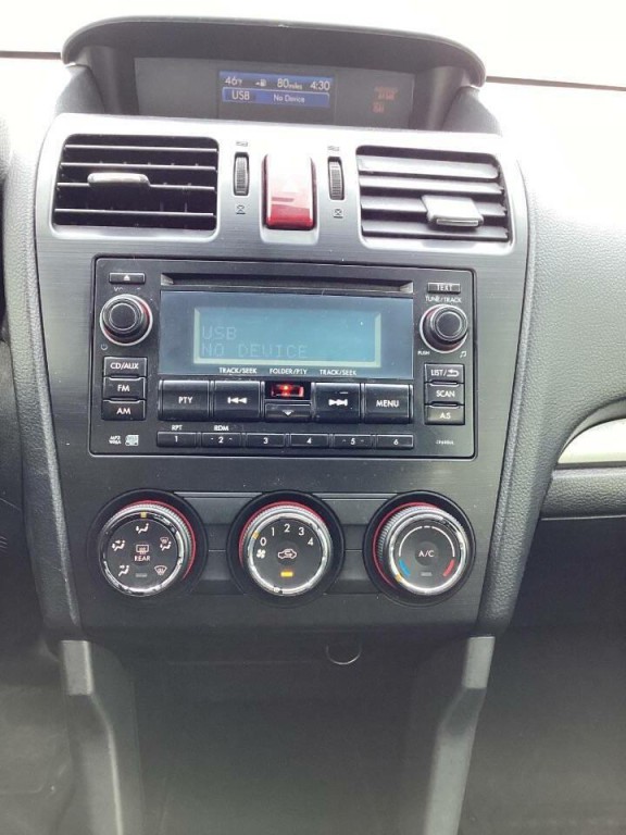 2015 Subaru Forester Image 11