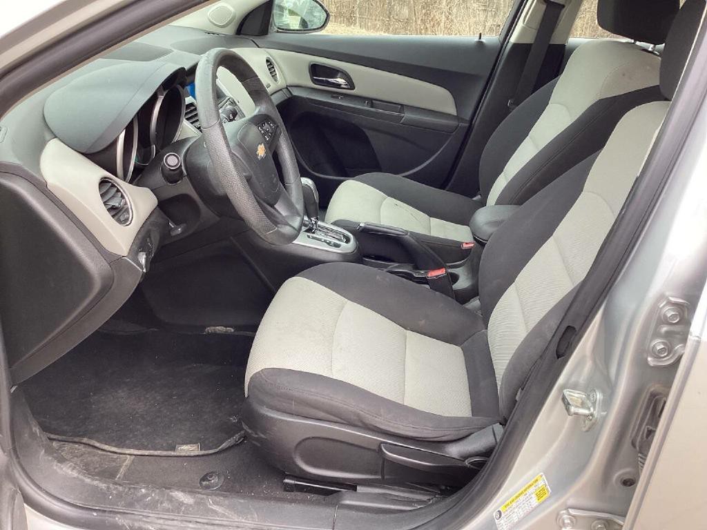 2016 Chevrolet Cruze Image 8
