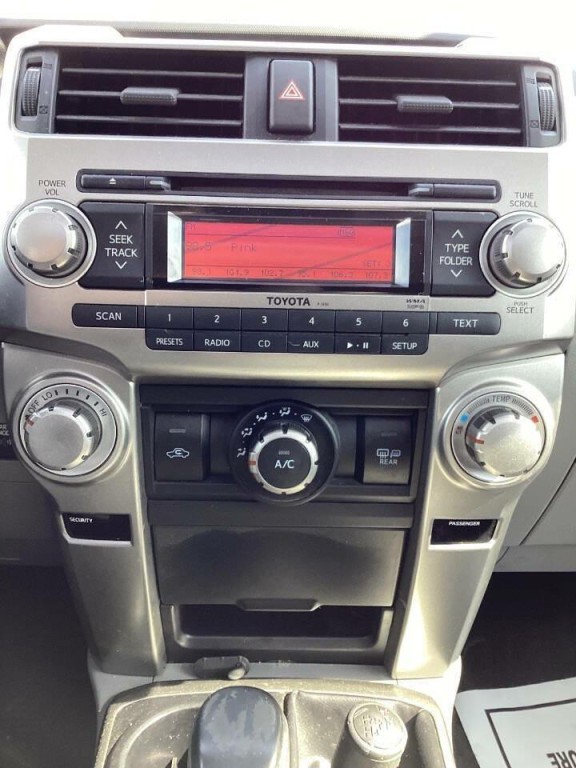 2010 Toyota 4Runner Image 9