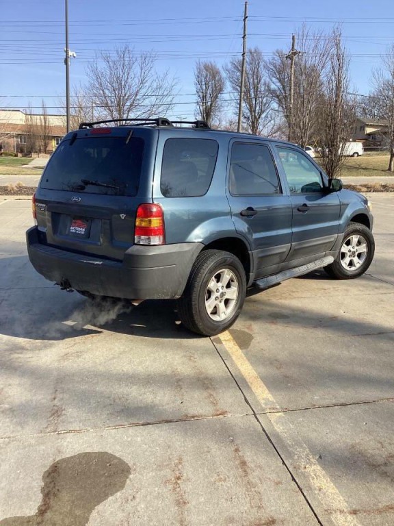 2006 Ford Escape Image 4
