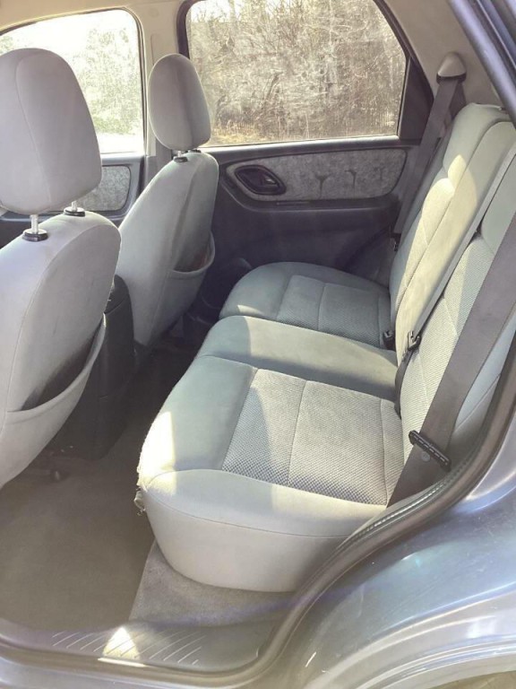 2006 Ford Escape Image 9
