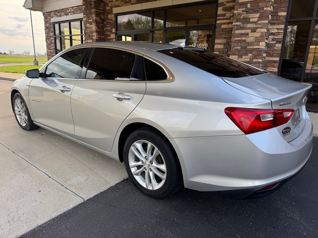 2018 Chevrolet Malibu Image 6