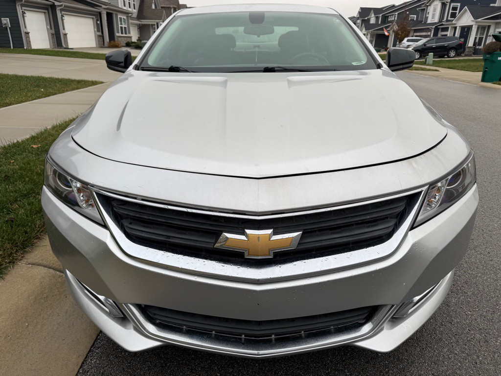 2019 Chevrolet Impala Image 2