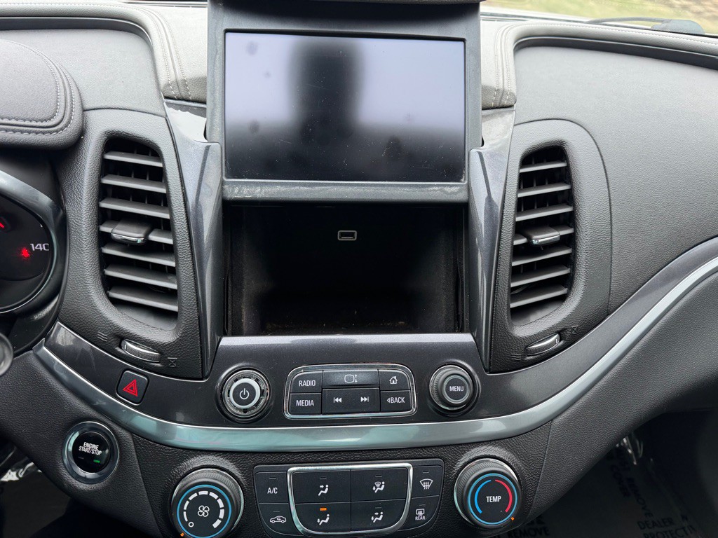 2019 Chevrolet Impala Image 14