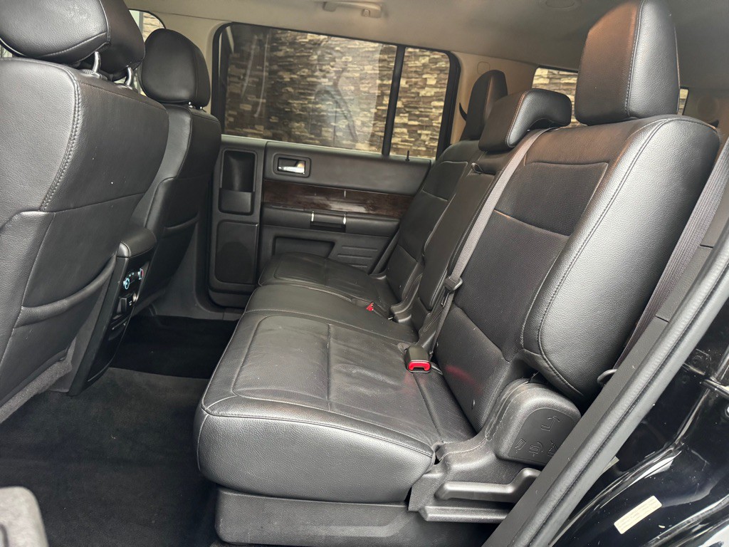 2017 Ford Flex Image 12