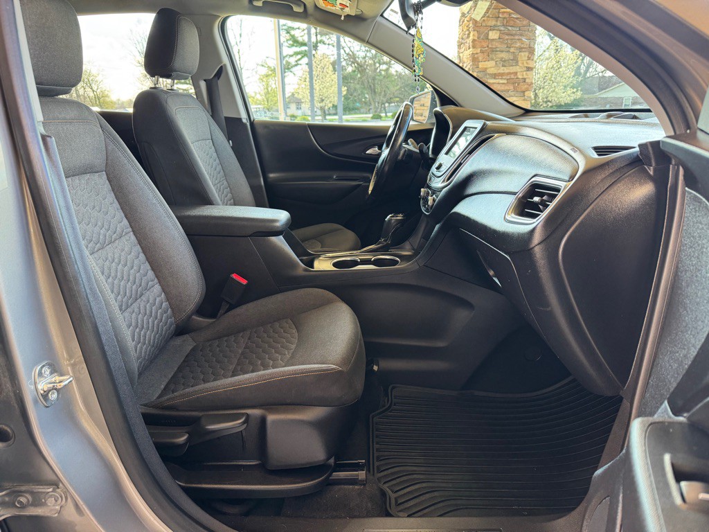 2019 Chevrolet Equinox Image 6