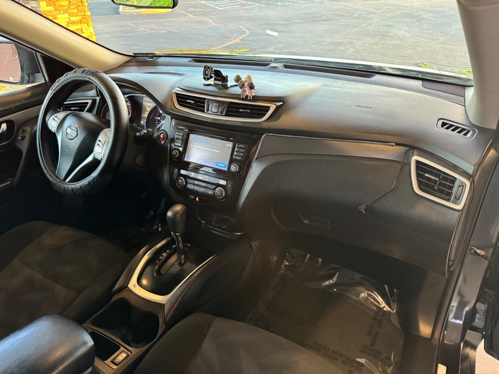2016 Nissan Rogue Image 7