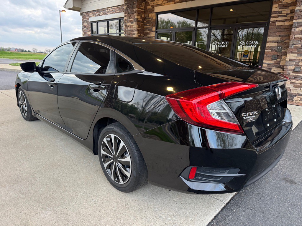 2018 Honda Civic Image 6