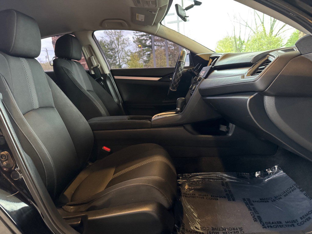 2018 Honda Civic Image 7