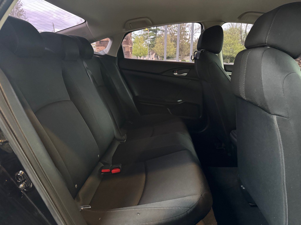 2018 Honda Civic Image 11