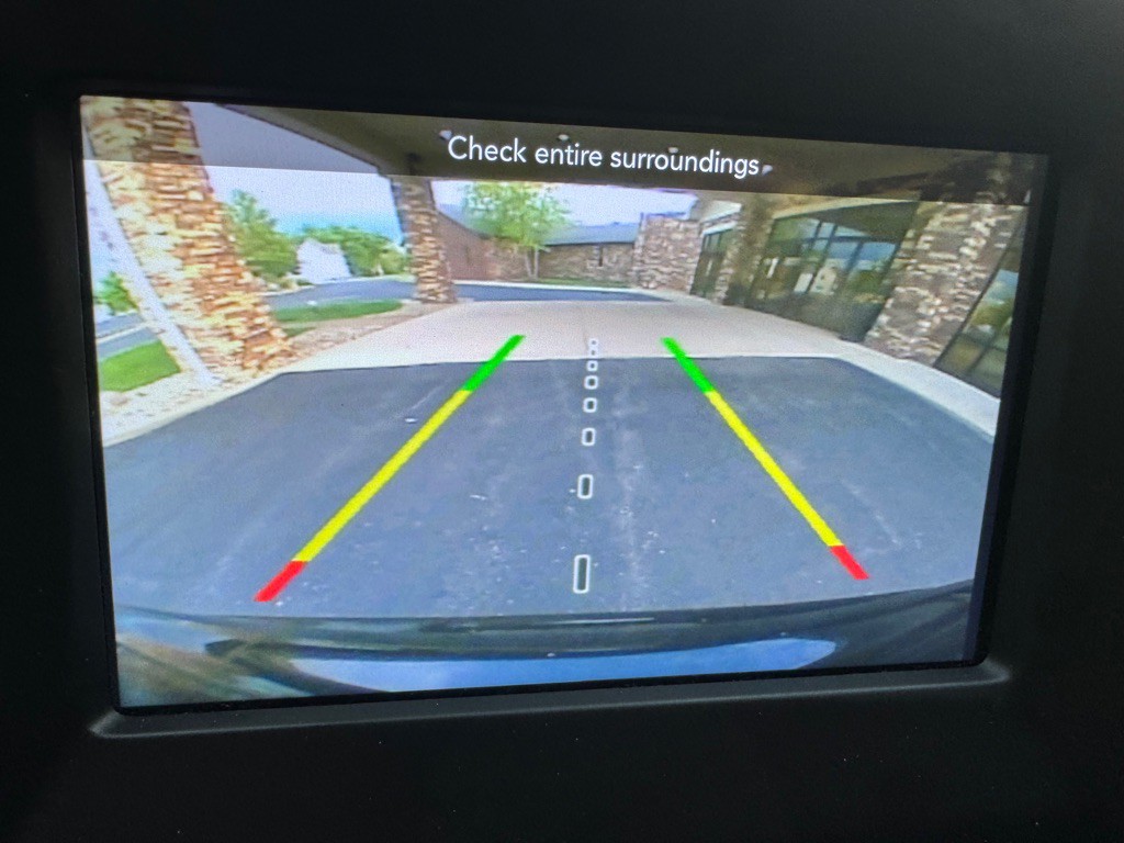 2018 Jeep Compass Image 18