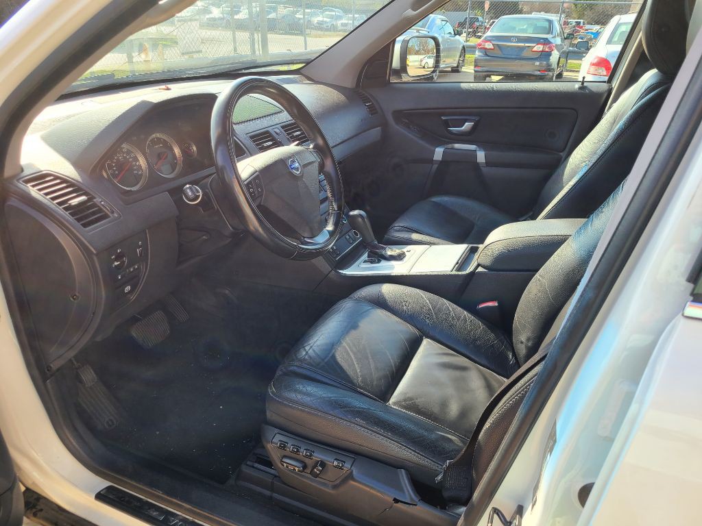 2013 Volvo XC90 Image 10