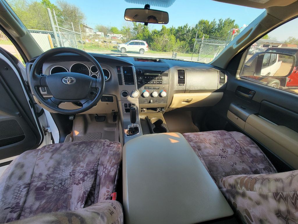 2010 Toyota Tundra Image 14