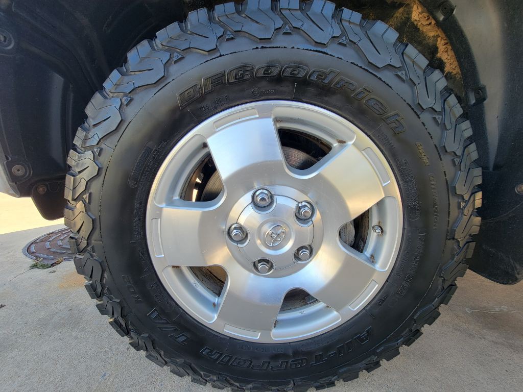 2010 Toyota Tundra Image 23