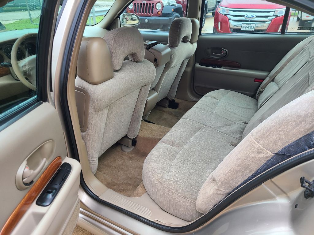 2002 Buick LeSabre Image 11