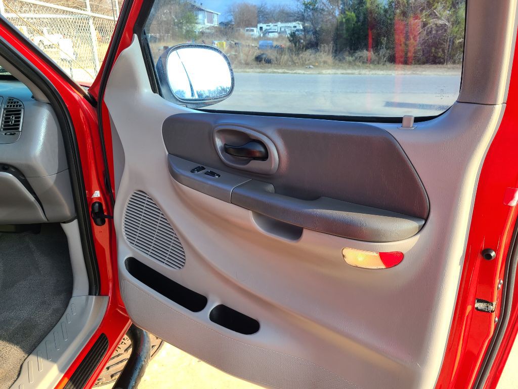 1999 Ford F-150 Image 13