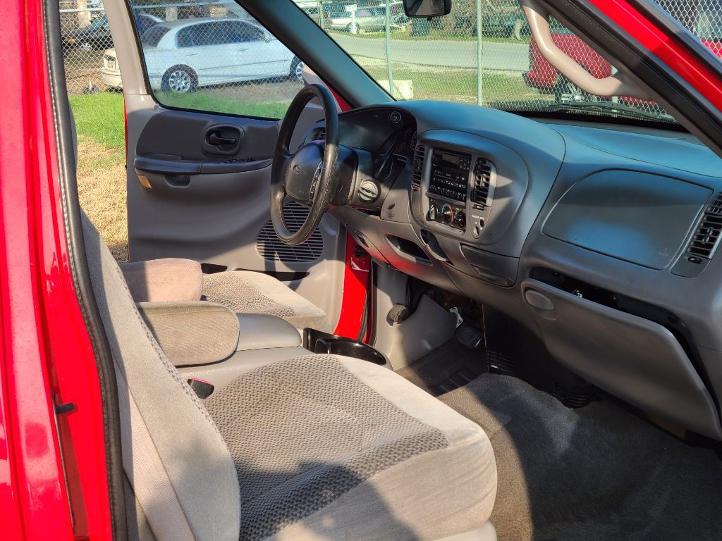 1999 Ford F-150 Image 14