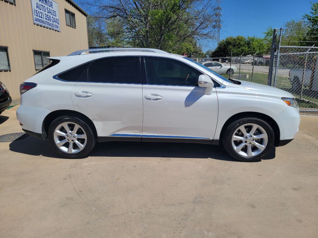 2010 Lexus RX Image 2