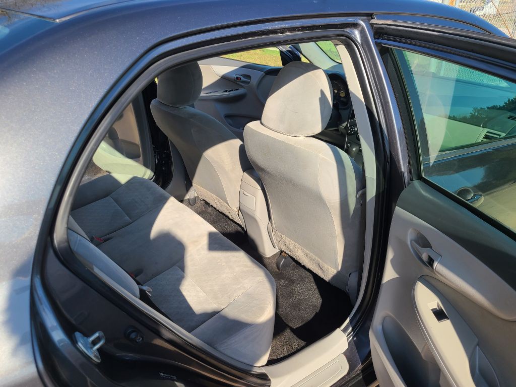 2009 Toyota Corolla Image 13