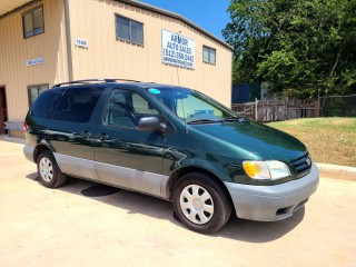 Image for 2003 Toyota Sienna CE ID: 7340898
